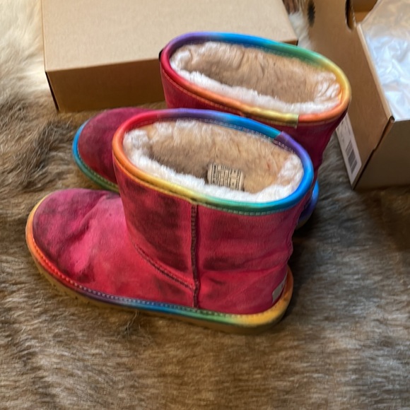 UGG pink rainbow - Picture 3 of 5